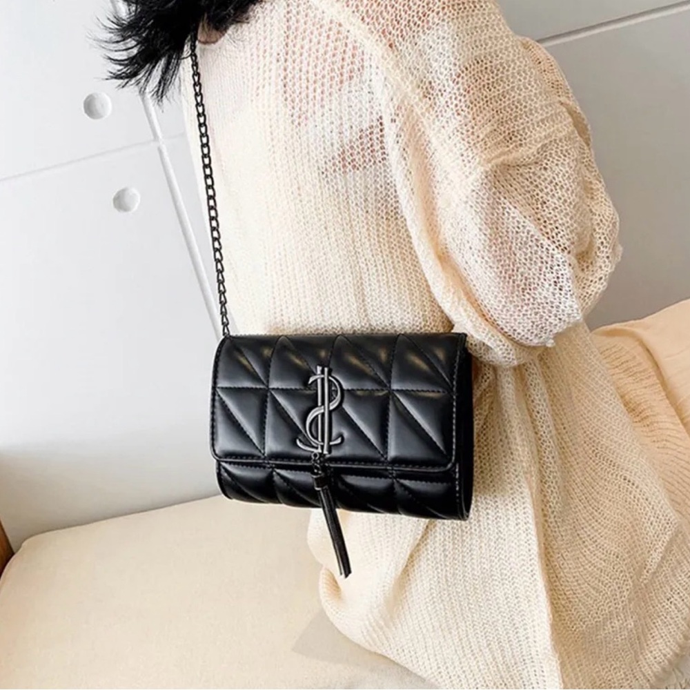 Black Quilted Chain Shoulder Bag/NWOT
